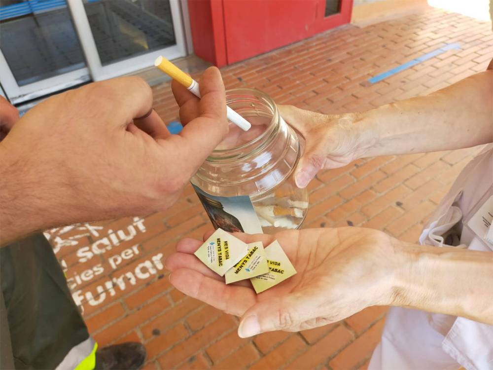 Els CAPs de Cerdanyola ajuden a deixar de fumar a 458 persones en el darrer any