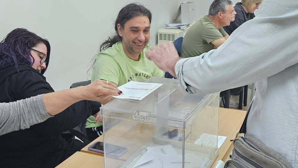Normalitat en l'inici de la jornada electoral