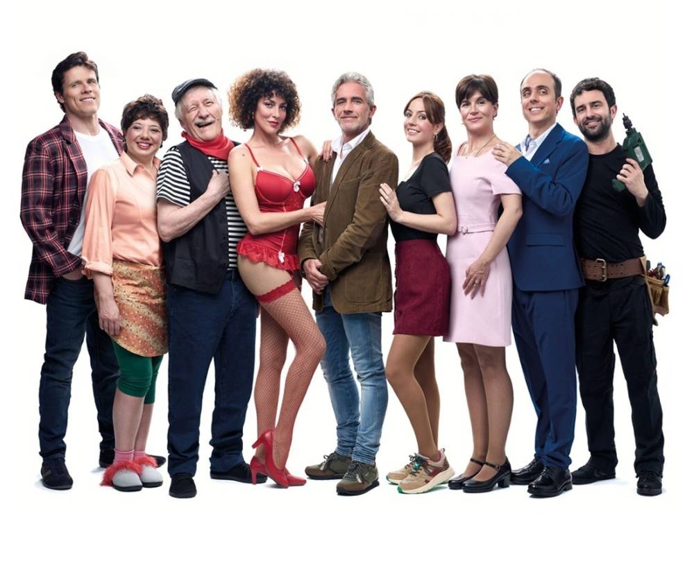 Octavi Pujades s’incorpora a l’estrena de “Pel davant i pel darrera” al Teatre Borràs