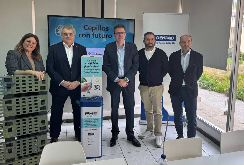 Dentaid posa en marxa el primer sistema de reciclatge de raspalls de dents a Espanya
