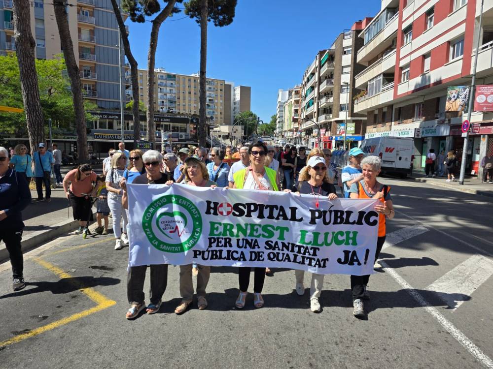 La Passejada per la salut reclama l'hospital Ernest Lluch i una sanitat pública i de qualitat