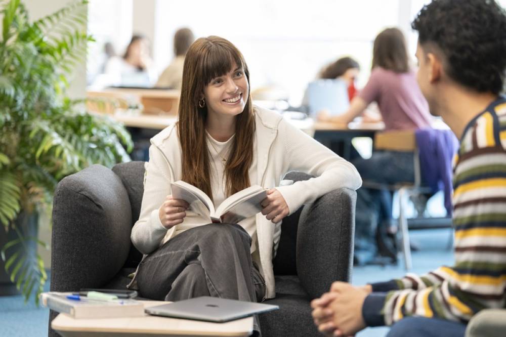 Inscripcions obertes per la fira virtual de màsters, postgraus i doctorats de la UAB
