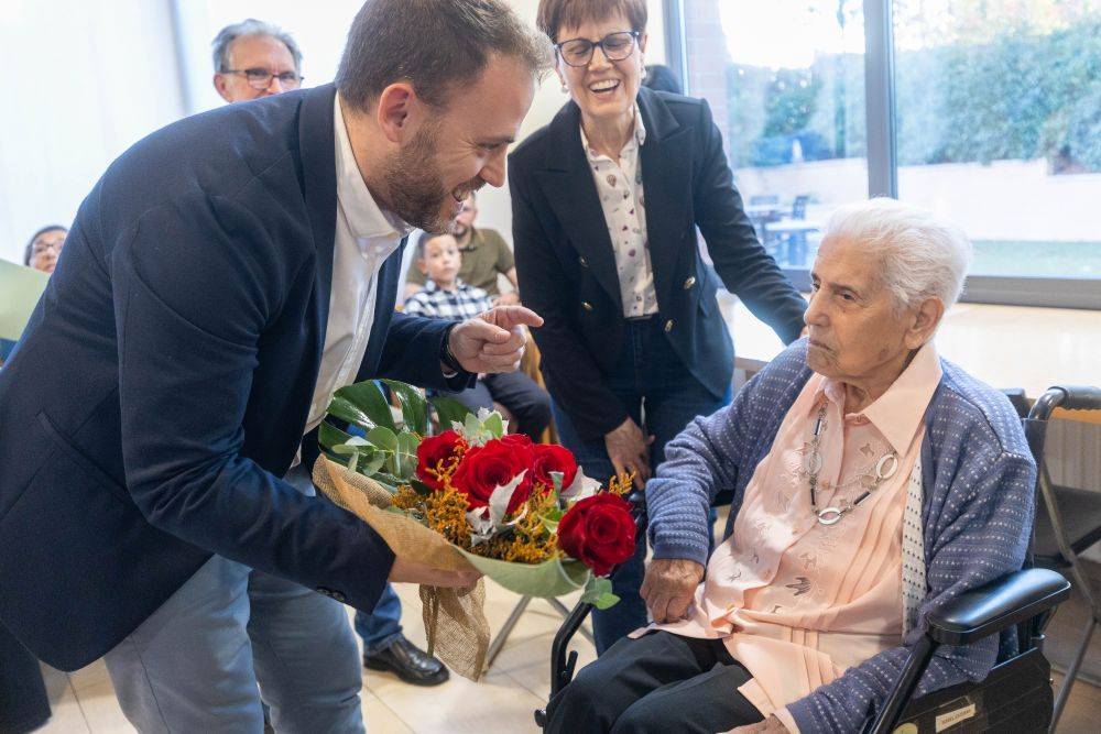 Homenatge a la centenària Manuela Isabel Esteban Yuste