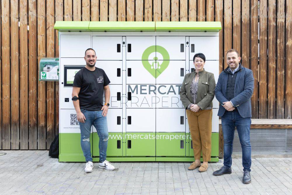 El Mercat de Serraperera estrena consignes intel·ligents per recollir la compra