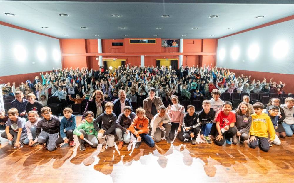 Les Cooperatives Escolars treballaran en valors com la solidaritat i el compromís social amb la comunitat