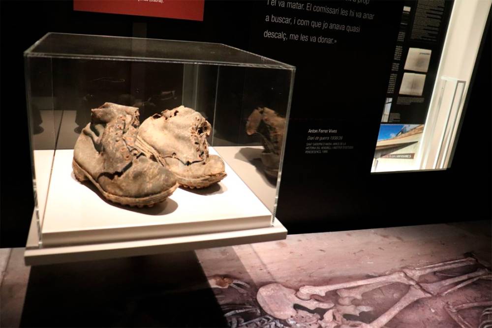 L'exposició sobre les exhumacions de fosses comunes de la Guerra Civil a Catalunya arriba a la UAB