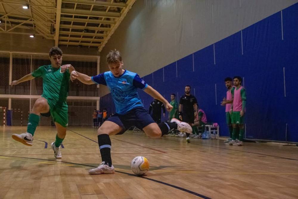 El Cerdanyola planta cara al segon classificat, però torna a caure (4-7)