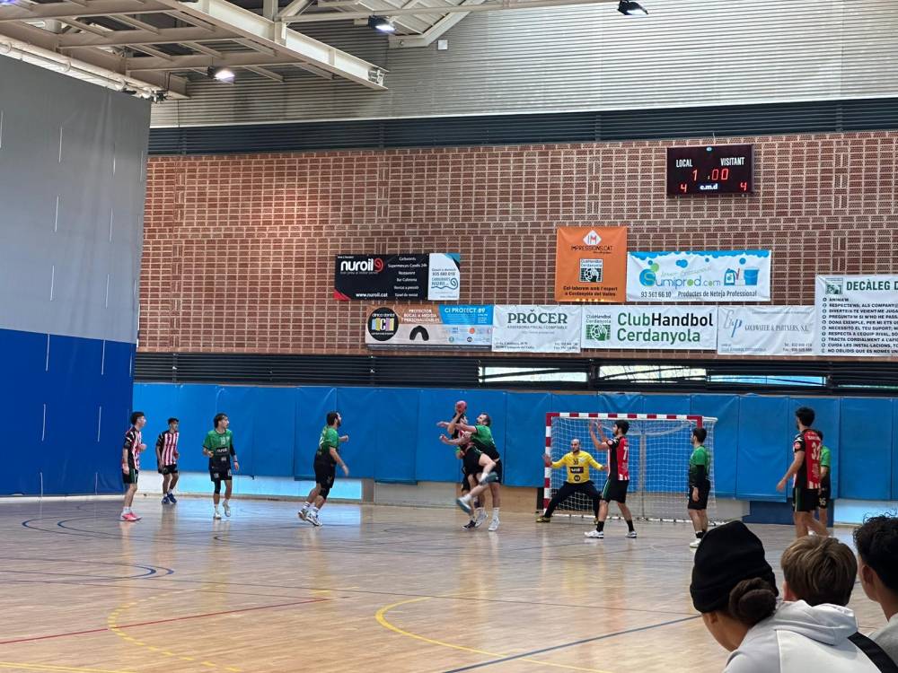 Victòria treballada del CH Cerdanyola davant un Sant Fost competitiu (29-26)