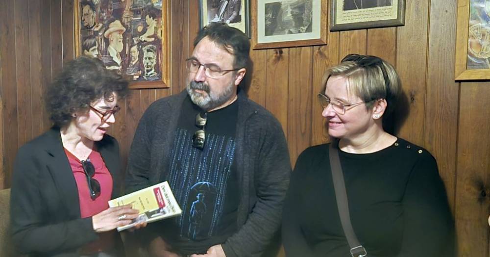 ‘Des del meu divan’, nou quadern de la col·lecció Orlando Barrial