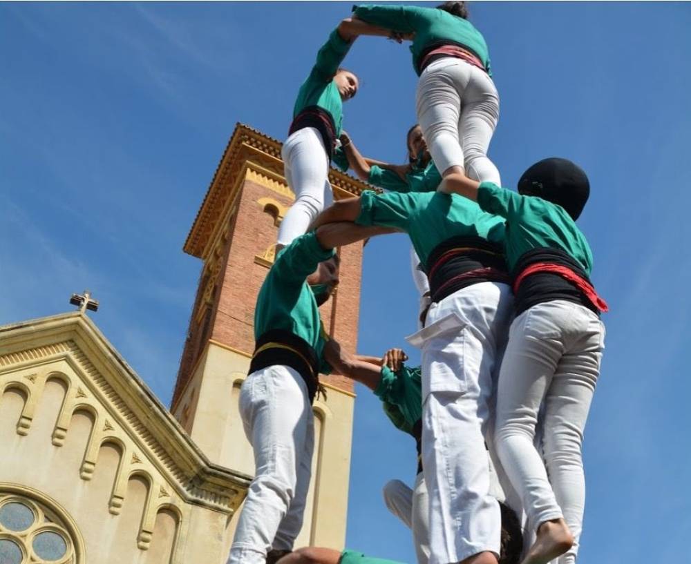 Els Castellers de Cerdanyola arriben als 25 anys de vida amb la il·lusió de fer créixer la colla