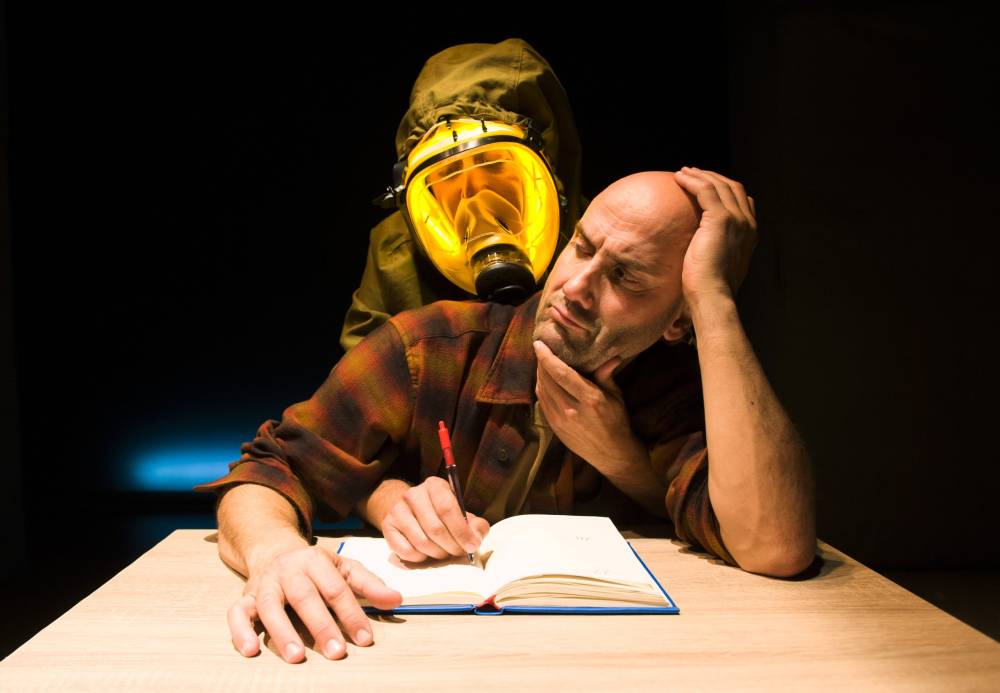 Un Diego Lorca en ebullició teatral amb el nou de Titzina al FIOT gallec i un muntatge sobre Garcia Oliver al Temporada Alta