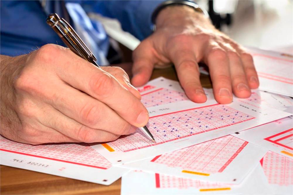 Un encertant de la Bonoloto de Cerdanyola s’endú 67.435 euros de premi