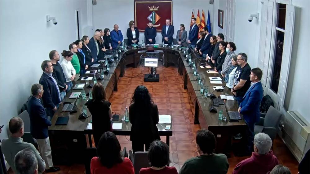L'amortització de deute protagonitza el debat a un Ple marcat pel dol per l'accident de Toledo