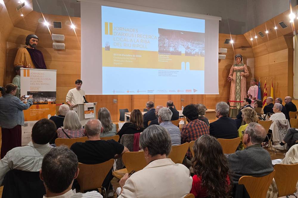 Jornades d'Arxius i Recerca per refermar-los com teixidors d'història i identitat
