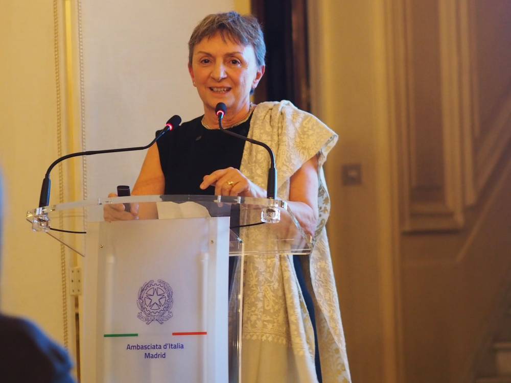 Caterina Biscari rep el premi Aldo Olcese de l'Ambaixada d'Itàlia