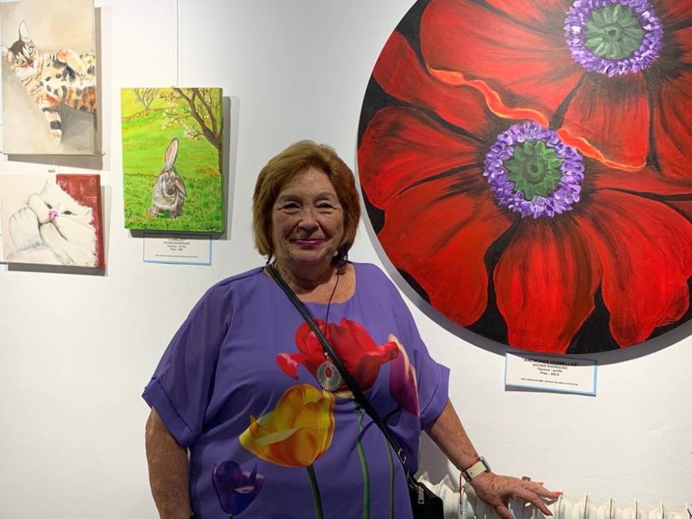 La sala B'Art mostra els colors de l'estiu d'Esther Rodríguez