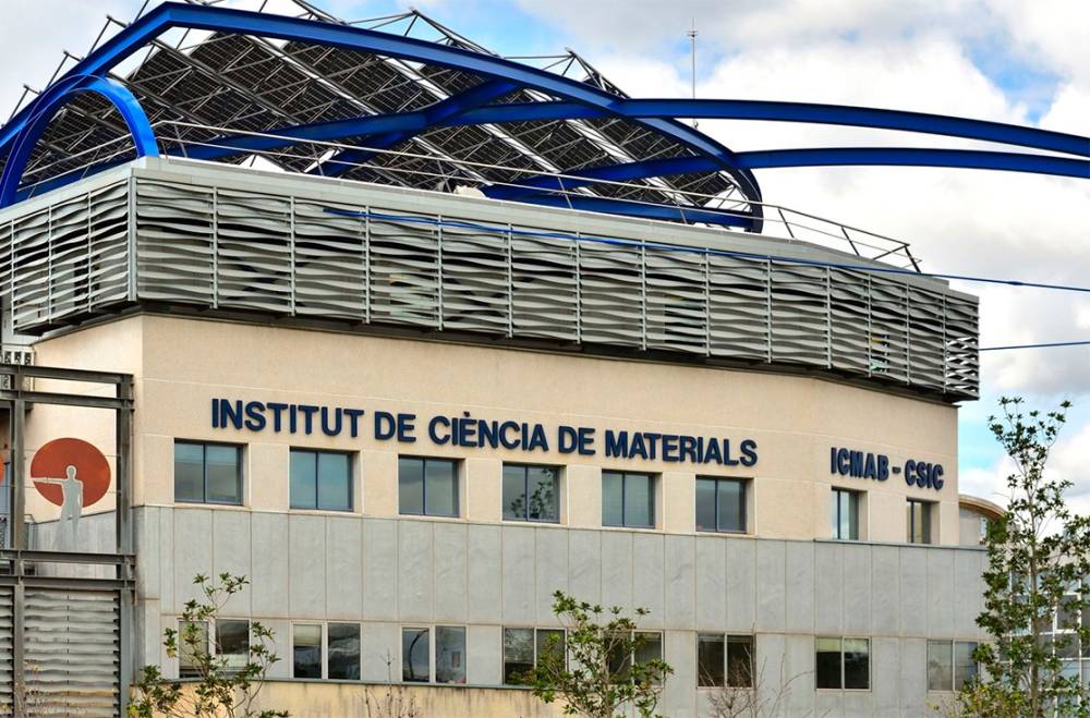 Equips del CSIC dissenyen una nova arquitectura de bateries que augmenta la seva potència fins a un 80 %