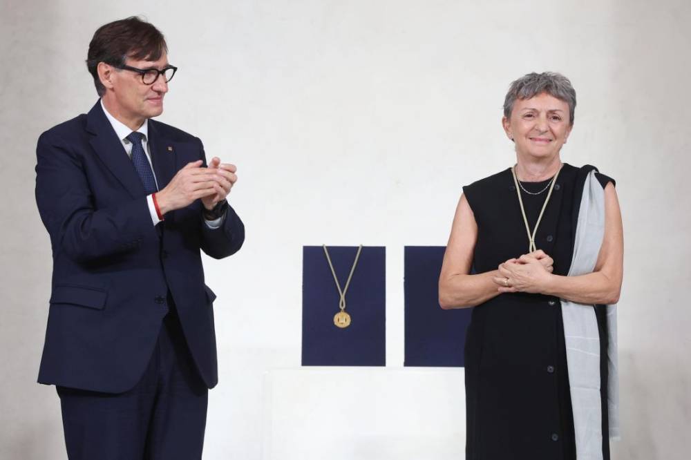 Caterina Biscari, directora del Sincrotró Alba, rep la Medalla d'Or de la Generalitat per la seva capacitat per millorar Catalunya