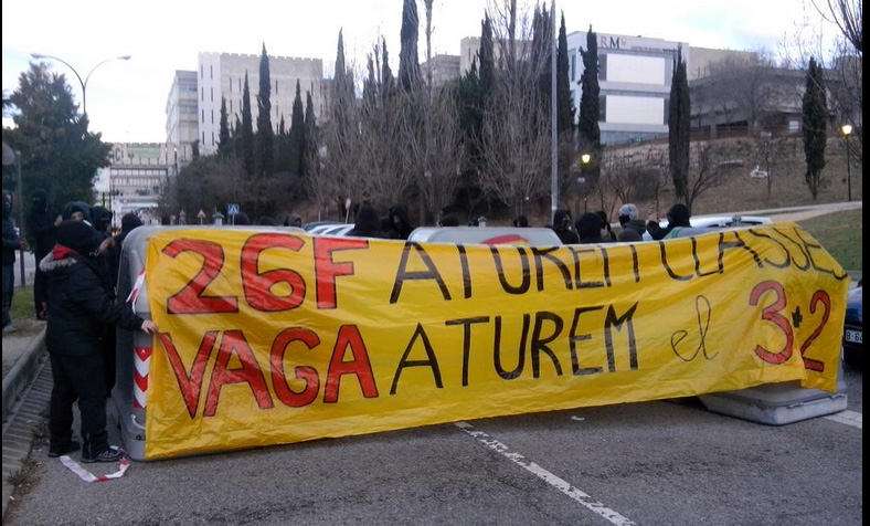 Ampli seguiment de la vaga d'estudiants contra el decret 3+2
