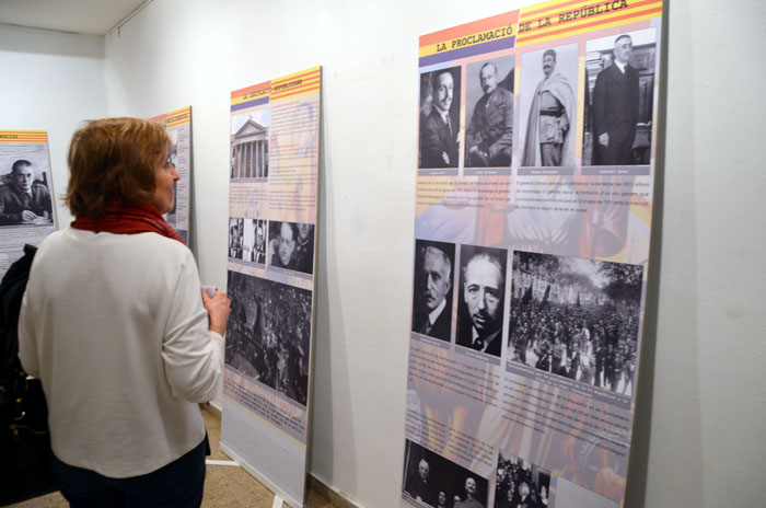 Una exposició a l'Ateneu ensenya un passat per no oblidar