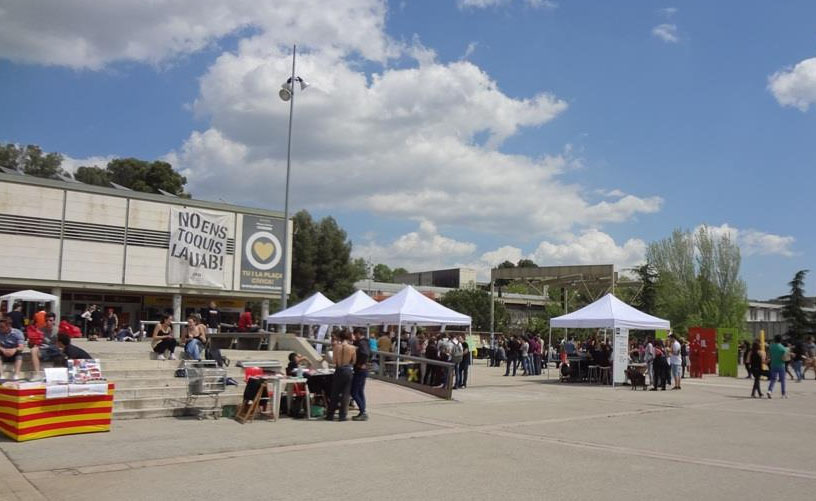 La UAB obre dilluns les activitats de Sant Jordi