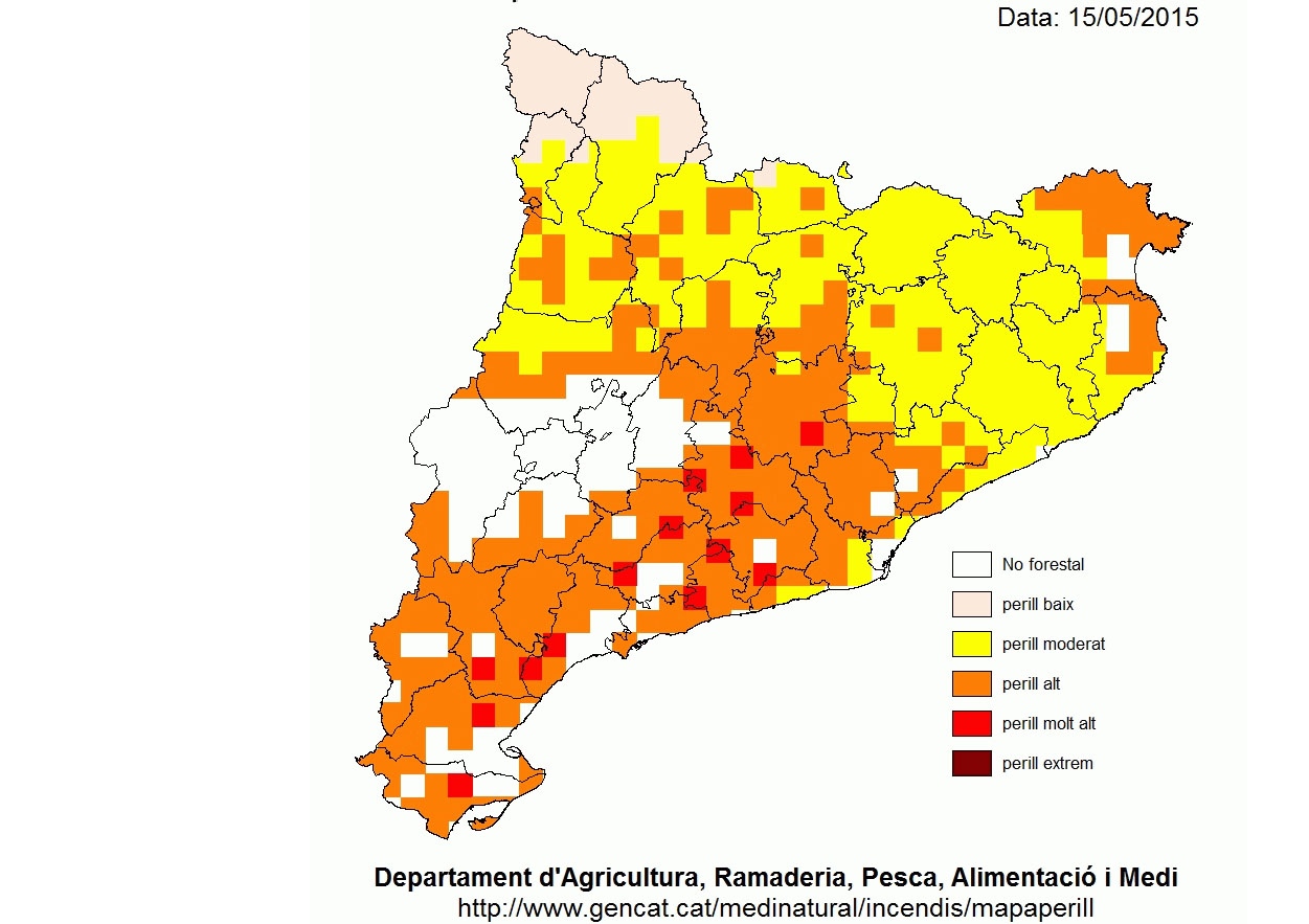El risc d'incendi forestal continua sent elevat