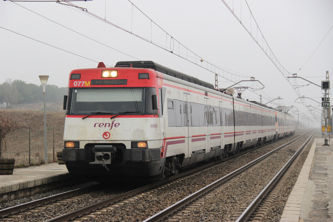 Àmbit B30 qualifica el col·lapse de Rodalies de vergonya per al país