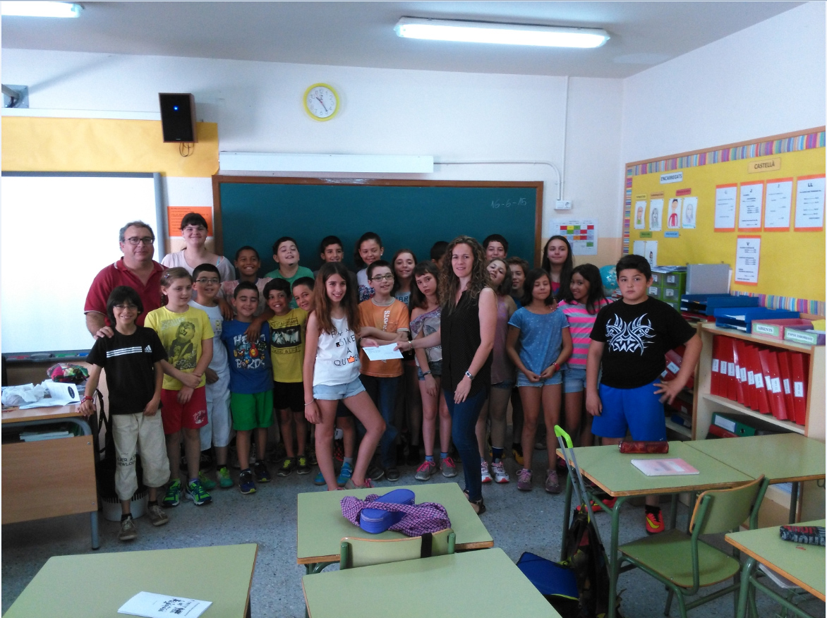 Les cooperatives escolars del Serraperera lliuren les aportacions del seu projecte emprenedor a ONG's
