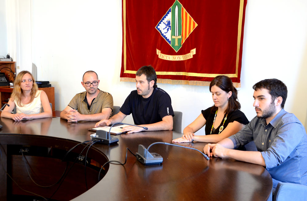 El nou govern municipal es presenta amb els 5 regidors de Compromís i dues àrees principals