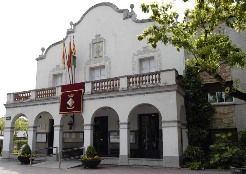 El Ple comença a debatre la remunicipalització de serveis