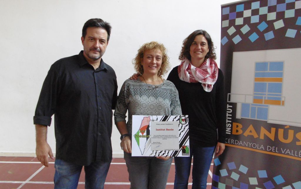 Unadikum lliura el Premi d'Educació en Valors i Drets Humans a l'Institut Banús