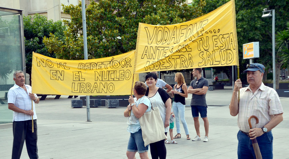 Satisfacció veïnal davant la proposta d'ubicacions d'antenes plantejada a Vodafone