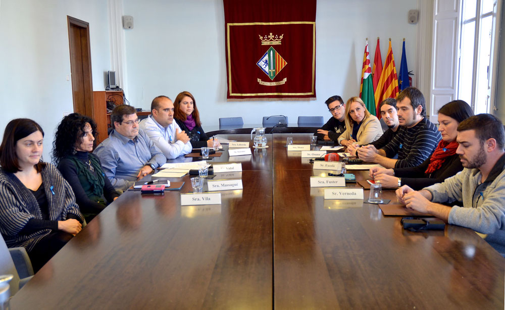Reunió d'alcaldes i regidors per buscar solucions al col·lapse del Parc Taulí