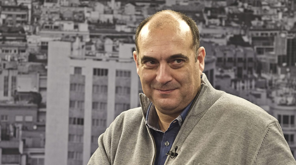 Xavier Bosch obrirà el Cafè amb Lletres de 2016 amb "Algú com tu"