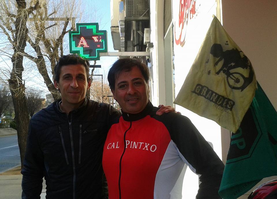 Néstor Yuguero arriba a Andalusia en el seu viatge solidari a favor de la PAH