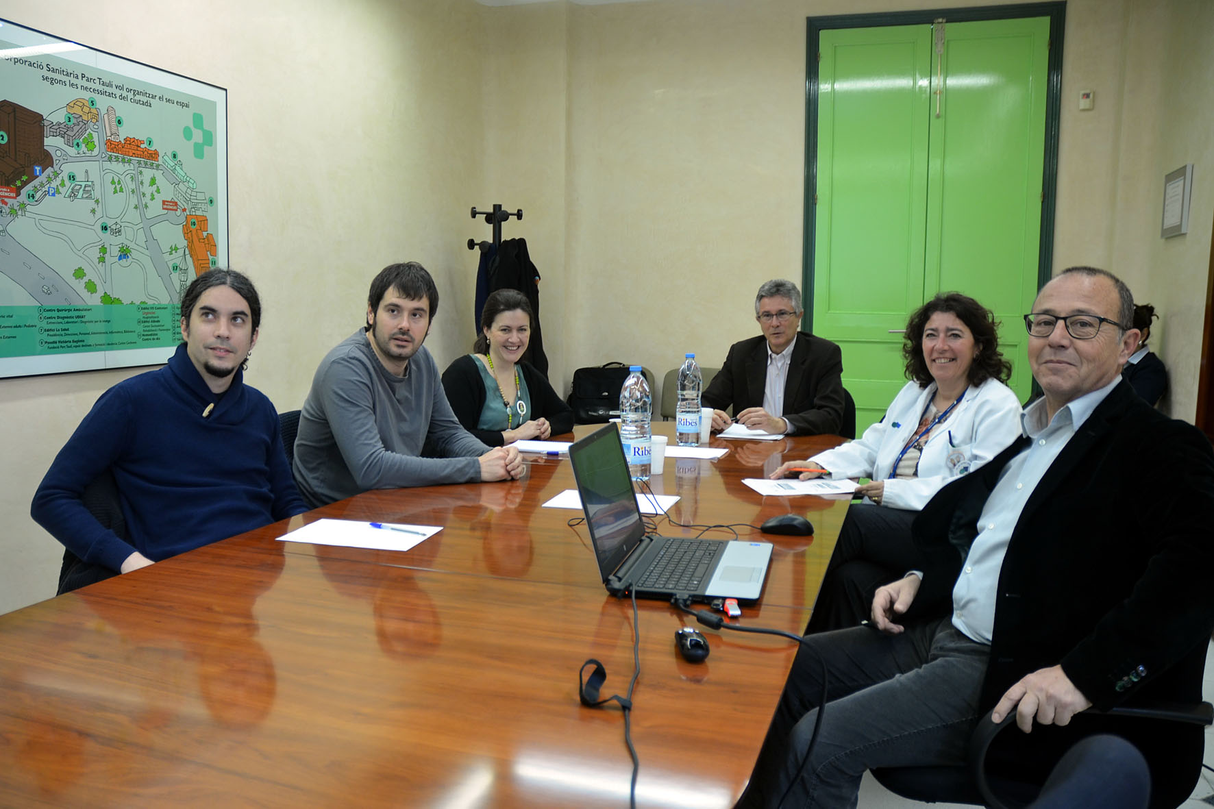 El govern defensa la sanitat pública davant l'equip directiu del Consorci Hospitalari Parc Taulí