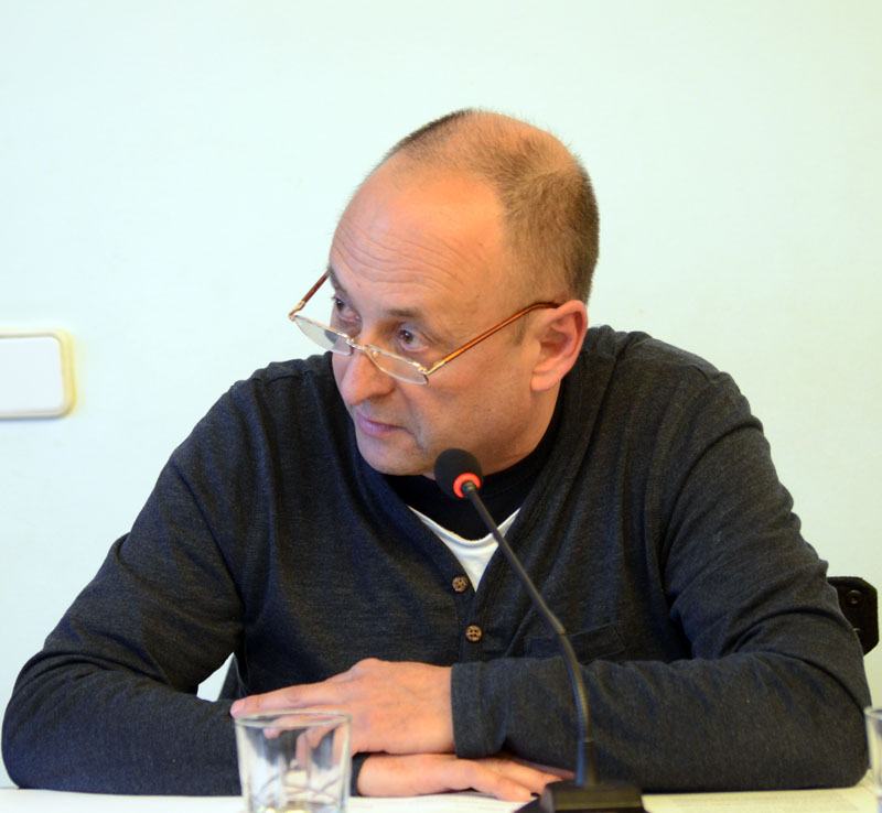 MES dóna suport a un nou govern que suposa una aposta pel canvi