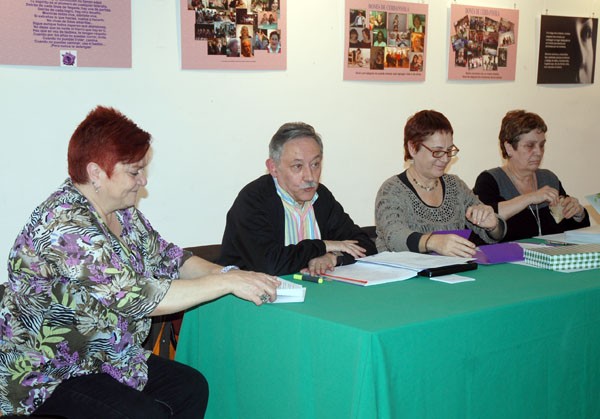 Mor Ángel Bustos, una de les ànimes dels Artistes Plàstics i l'Ateneu per a tothom