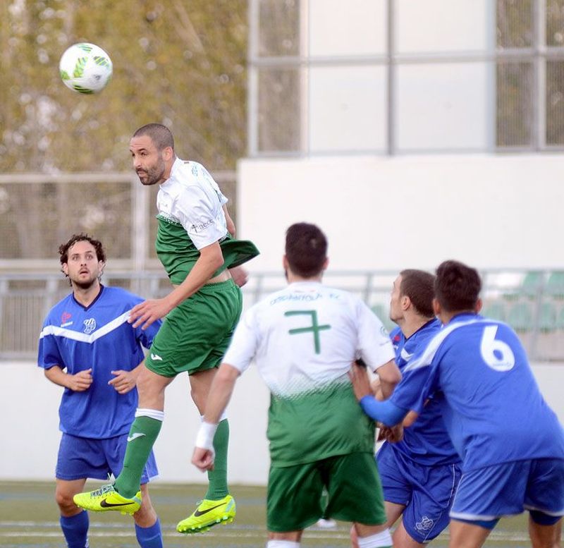 El Cerdanyola Futbol Club posa fi a la mala ratxa guanyant  l'Europa 2 a 1