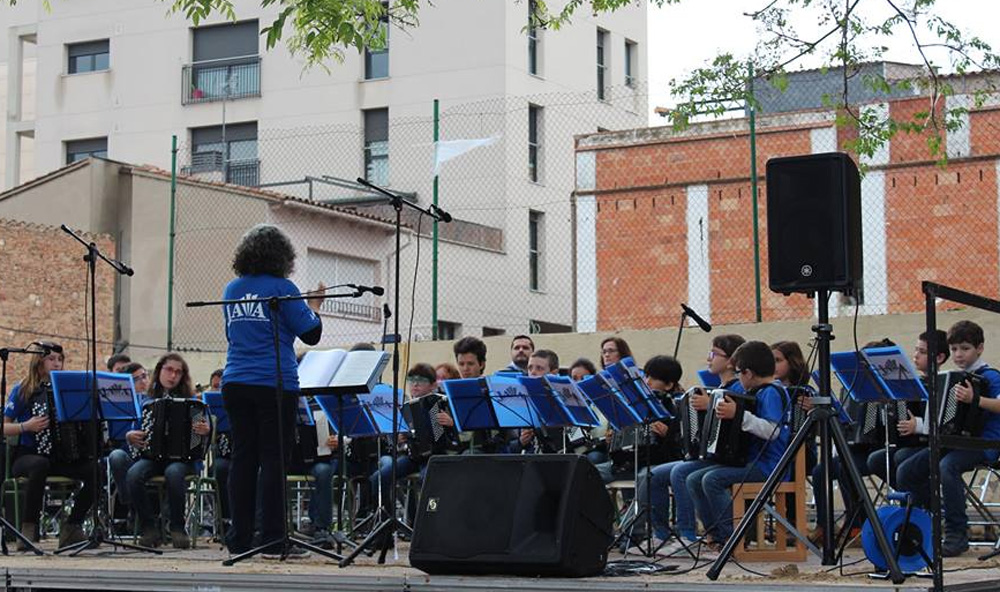 L'Orquestra de Joves Acordionistes del Vallès estrenarà "Divertimention" a l'Ateneu