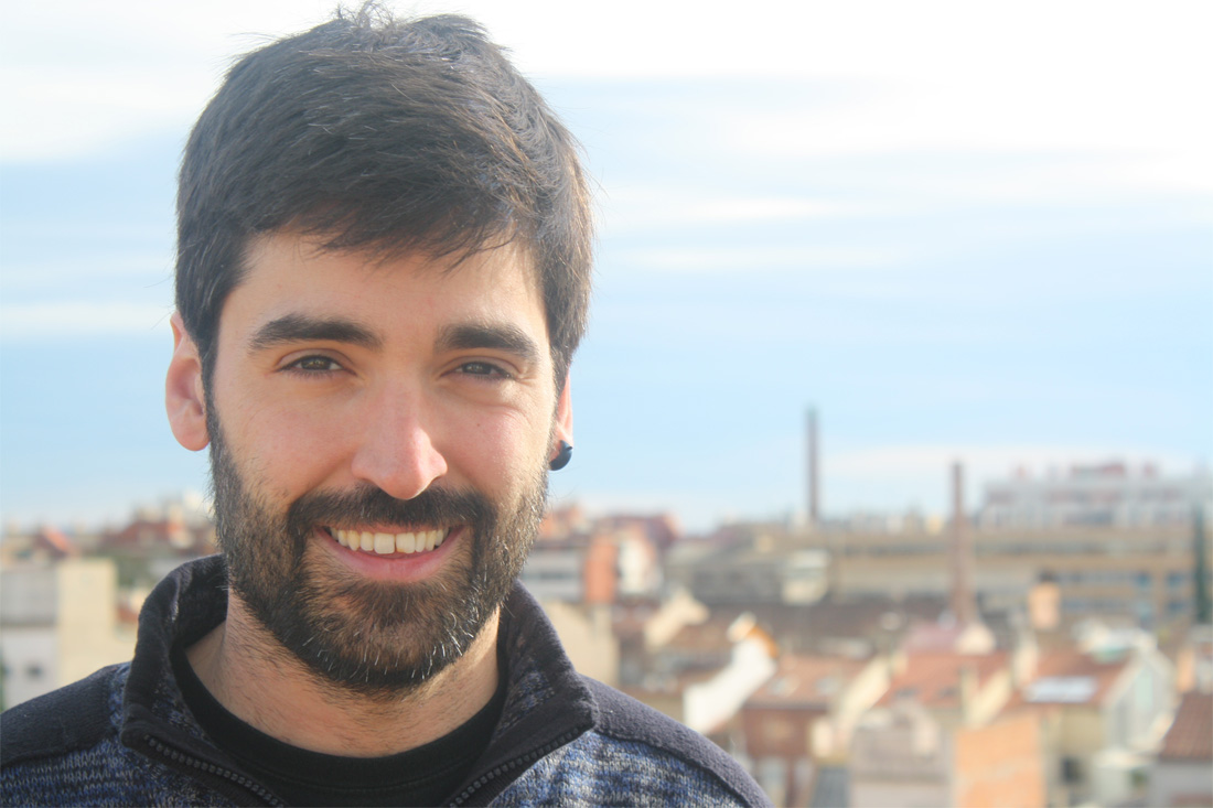 Poesia i música per obrir Sant Martí prenent un cafè amb Roc Casagran