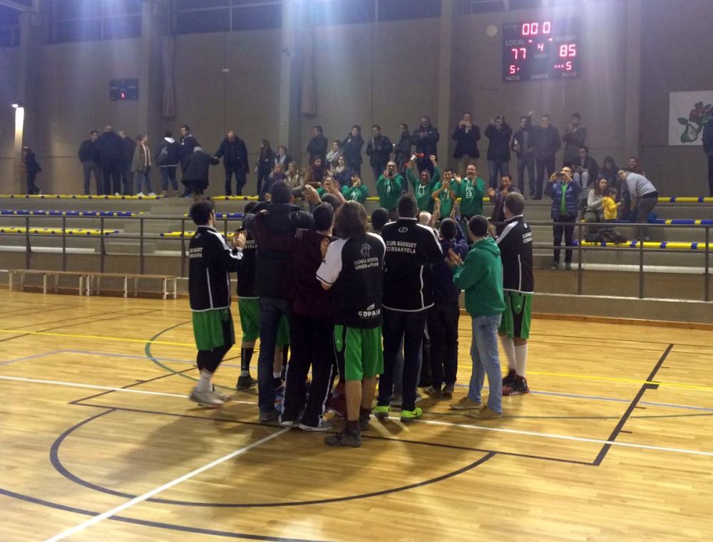 El CB Cerdanyola al Dia guanya el Castelldefels després d'una excel·lent primera part (77-85)