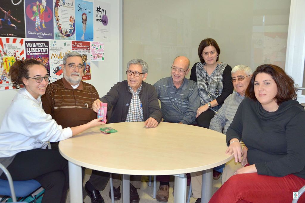La recaptació del Vermut Musical es lliura a la campanya Una Nit d'Il·lusió