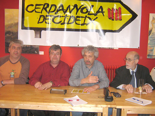 Mor Xavier Costa, activista cultural, veïnal i per la independència