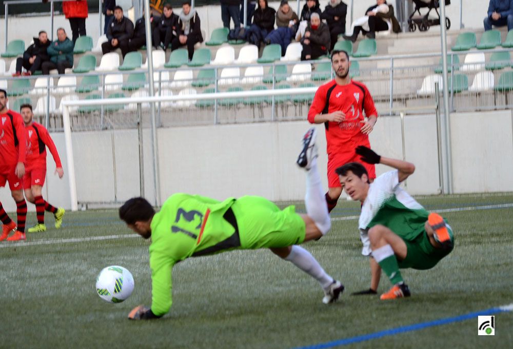 El Cerdanyola FC torna a patir el maleït minut 89  i perd 1 a 0