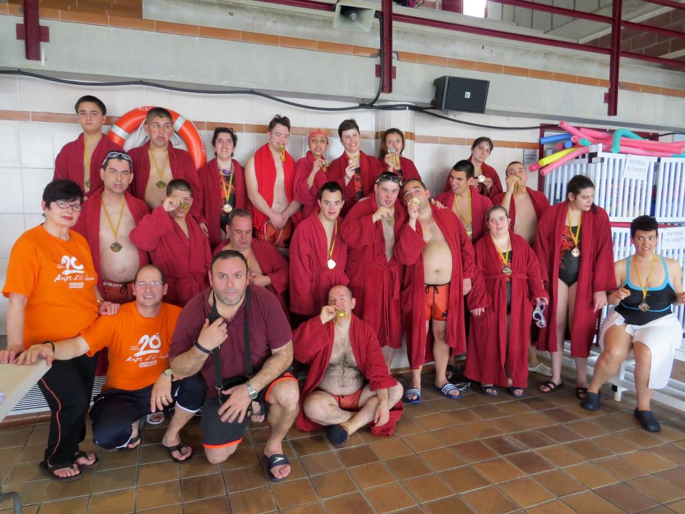 Aspadi torna amb 21 medalles del Campionat de Barcelona de Natació