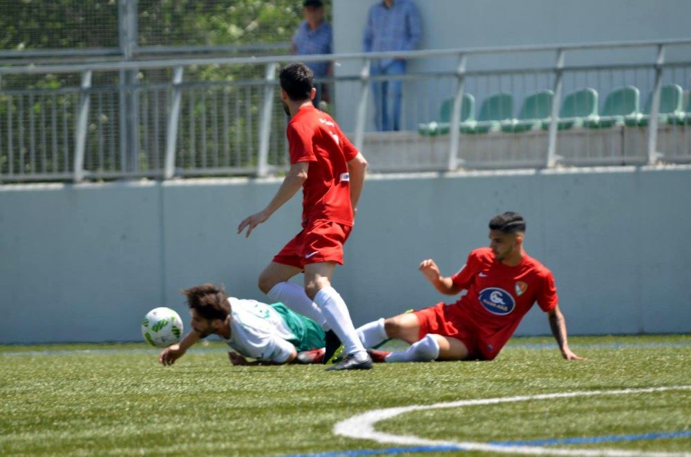 El Cerdanyola FC  acomiada la lliga amb una derrota davant el Terrassa  ( 0-2)