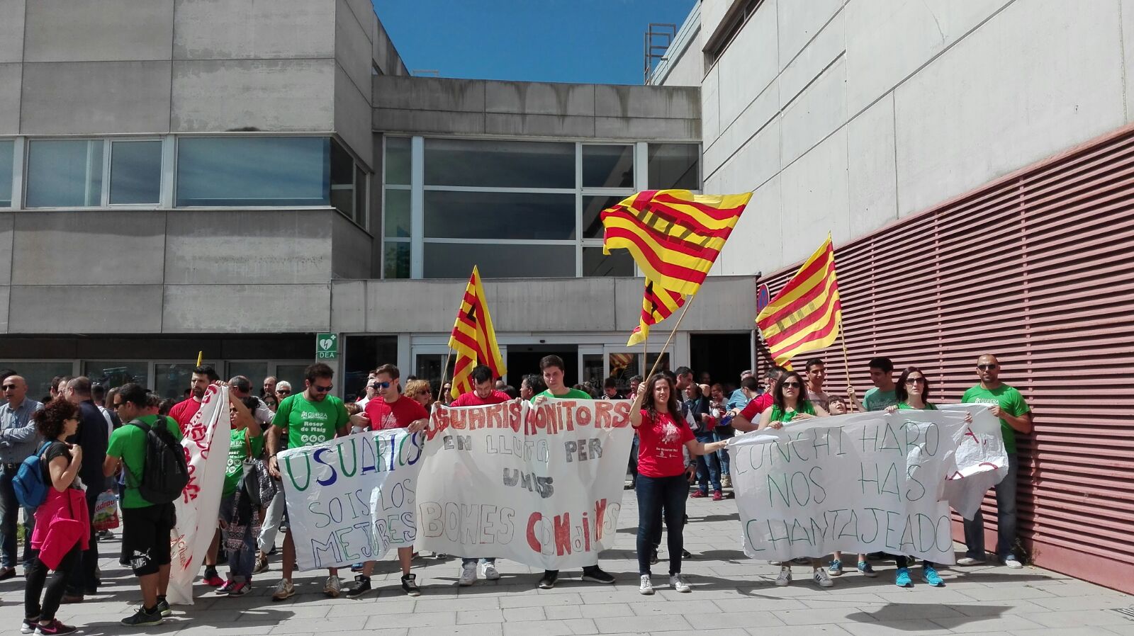 Els monitors del Guiera es manifesten per reclamar estabilitat laboral