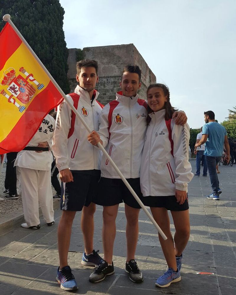 Tres esportistes del Lee Young estaran presents en el Campionat d'Europa de pomsae