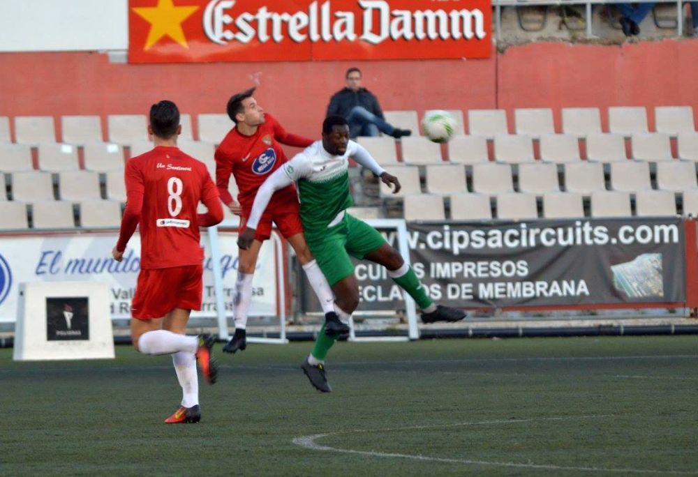 El Cerdanyola FC tanca la lliga davant el Terrassa